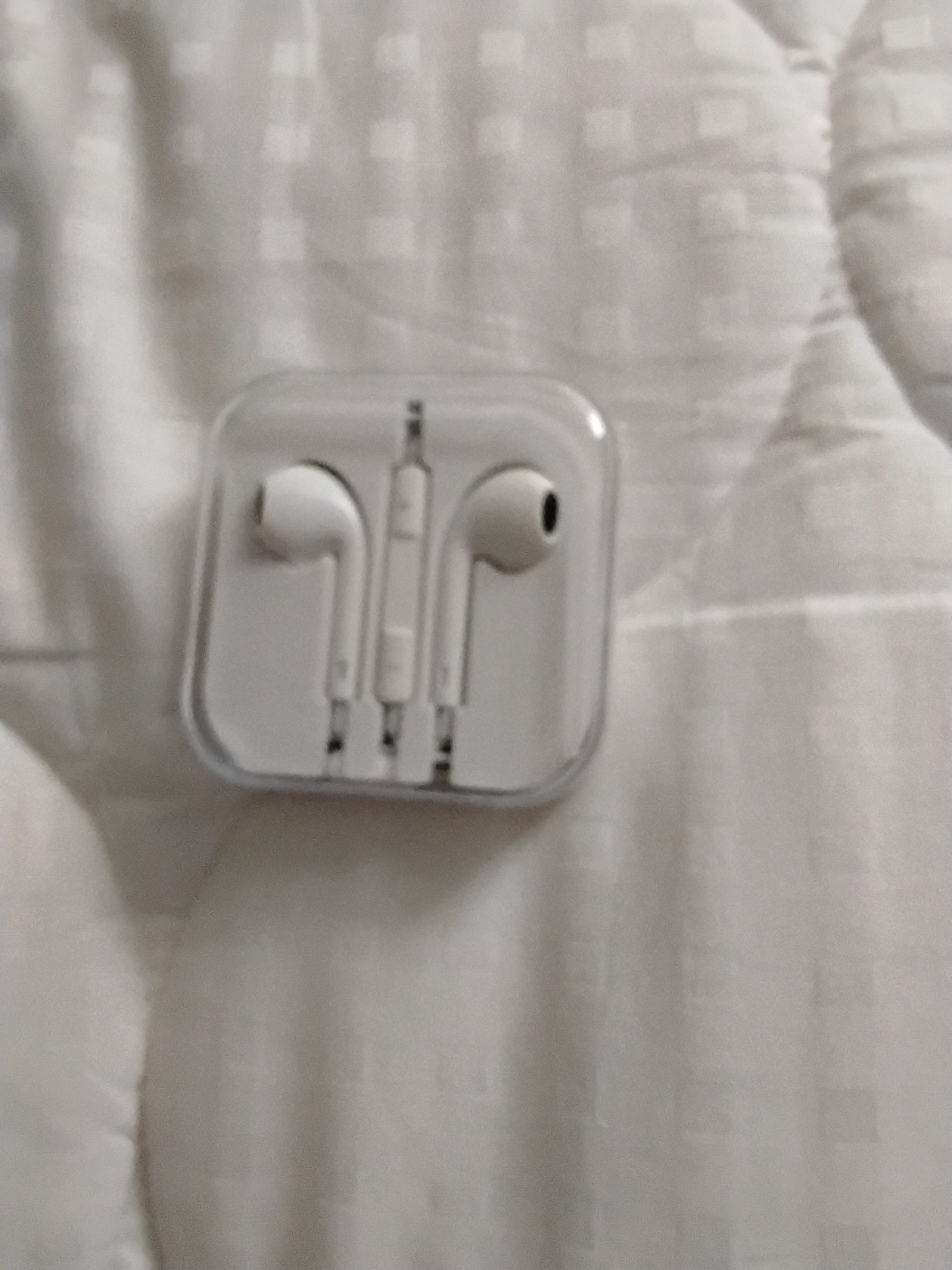 New Headphone, Possiblely Samsung