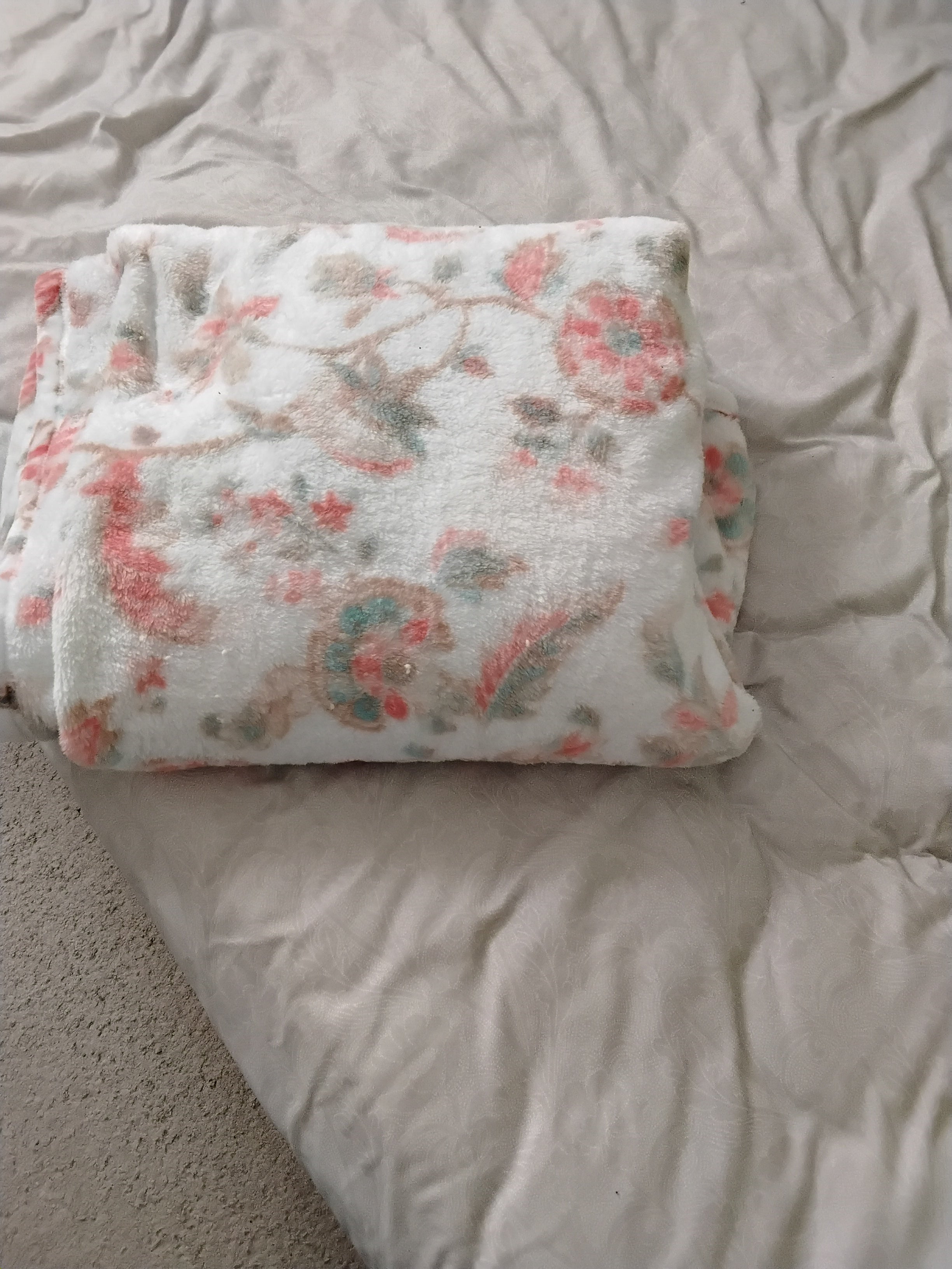 Sam's Soft Blanket,New Or lightly used