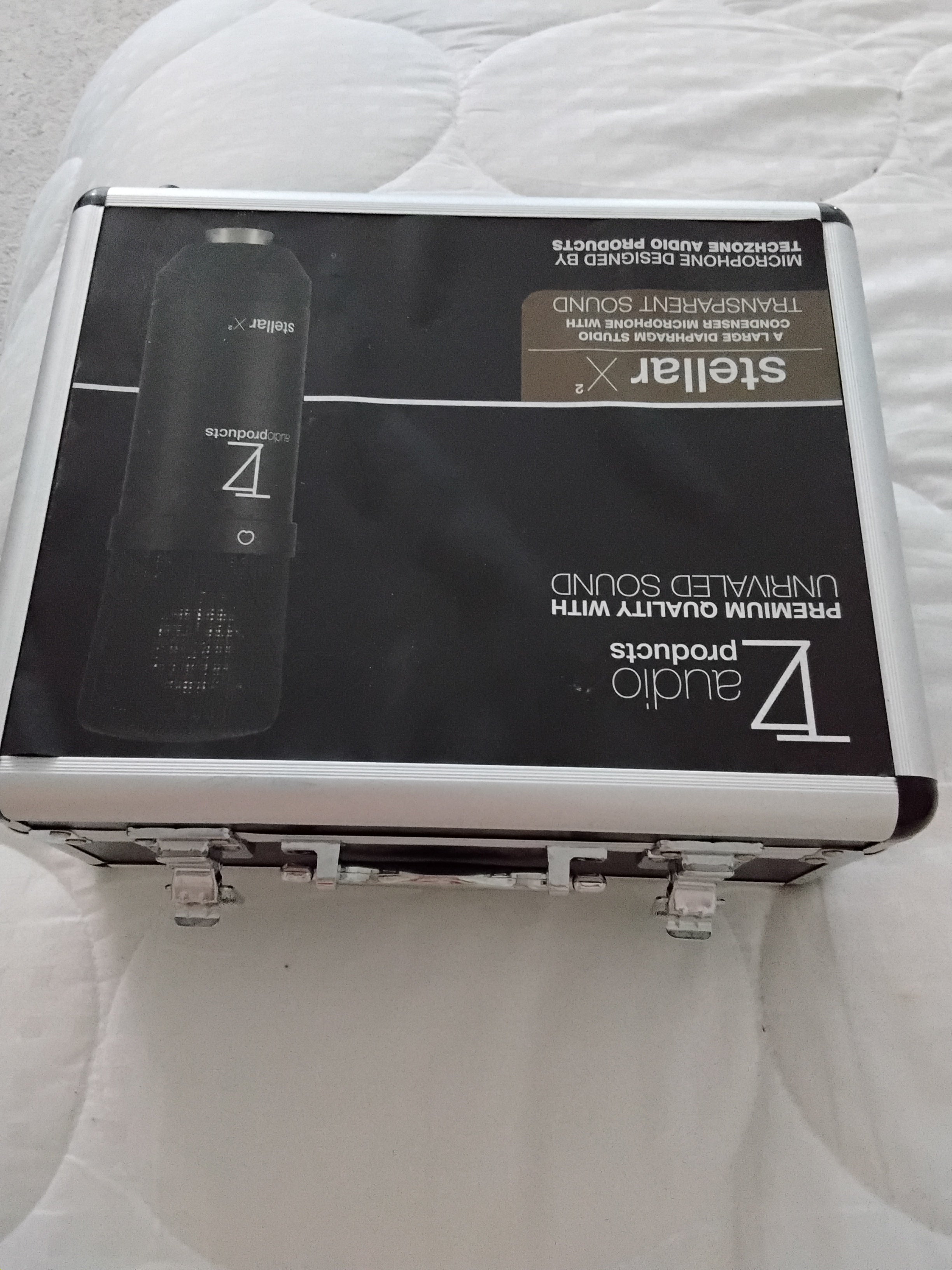 Stellar X2 Large-Diaphragm Cardioid Condenser XLR Microphone, Excellent