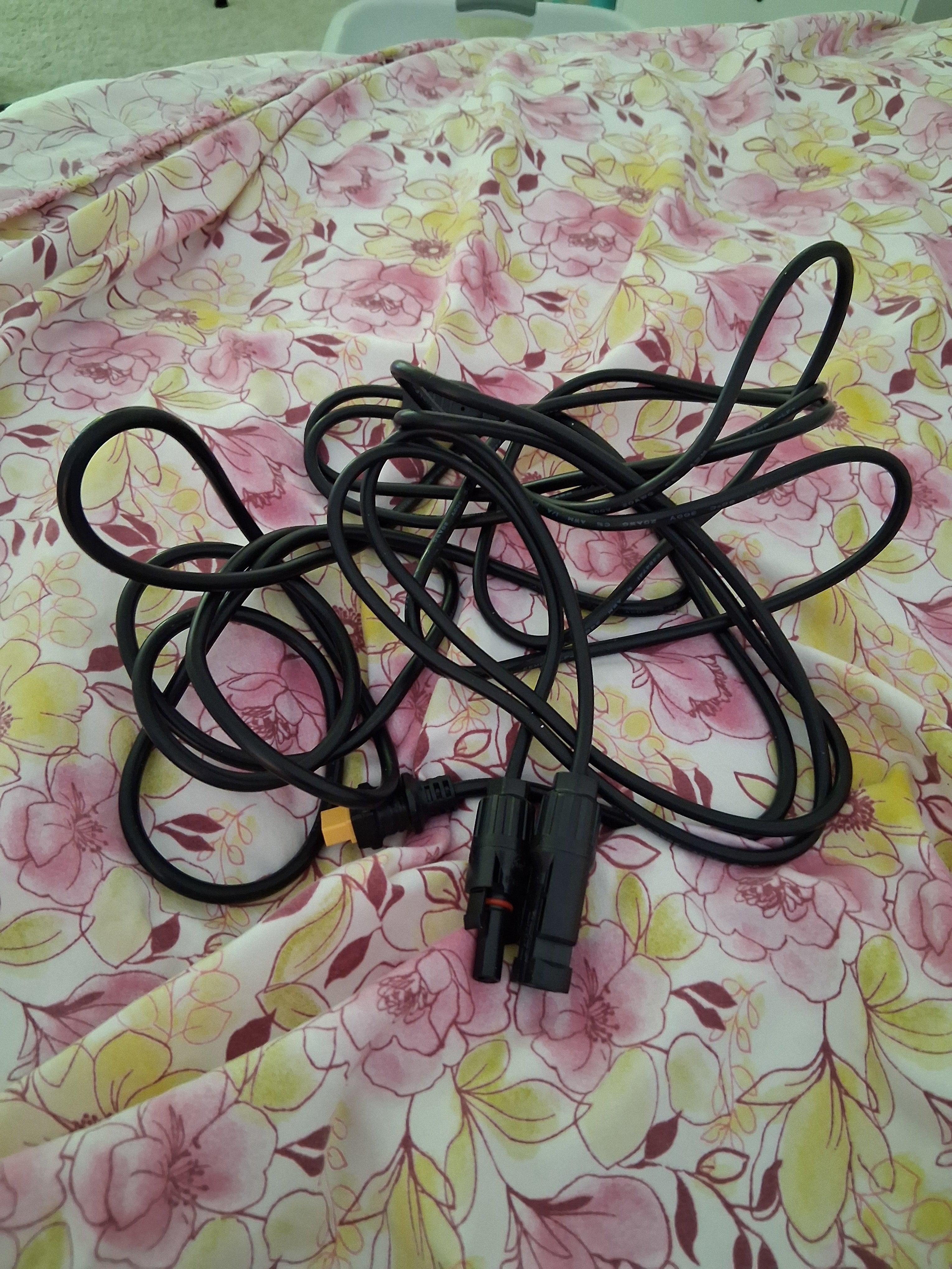 10 feet long solar generator cable, brand new