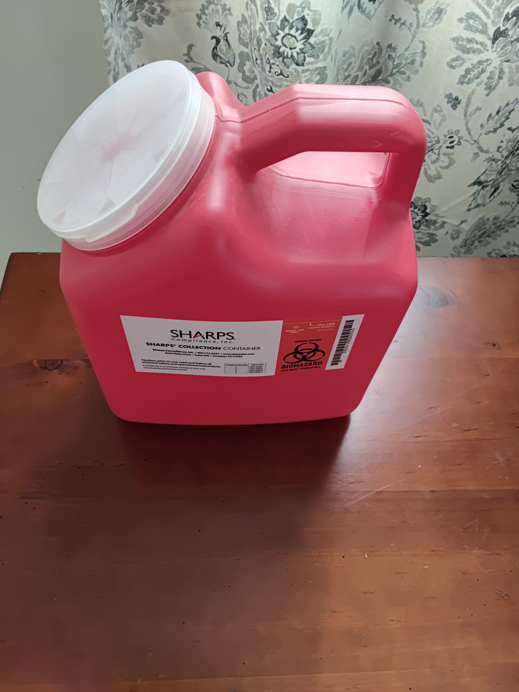 1.25 gallon sharp container, new.