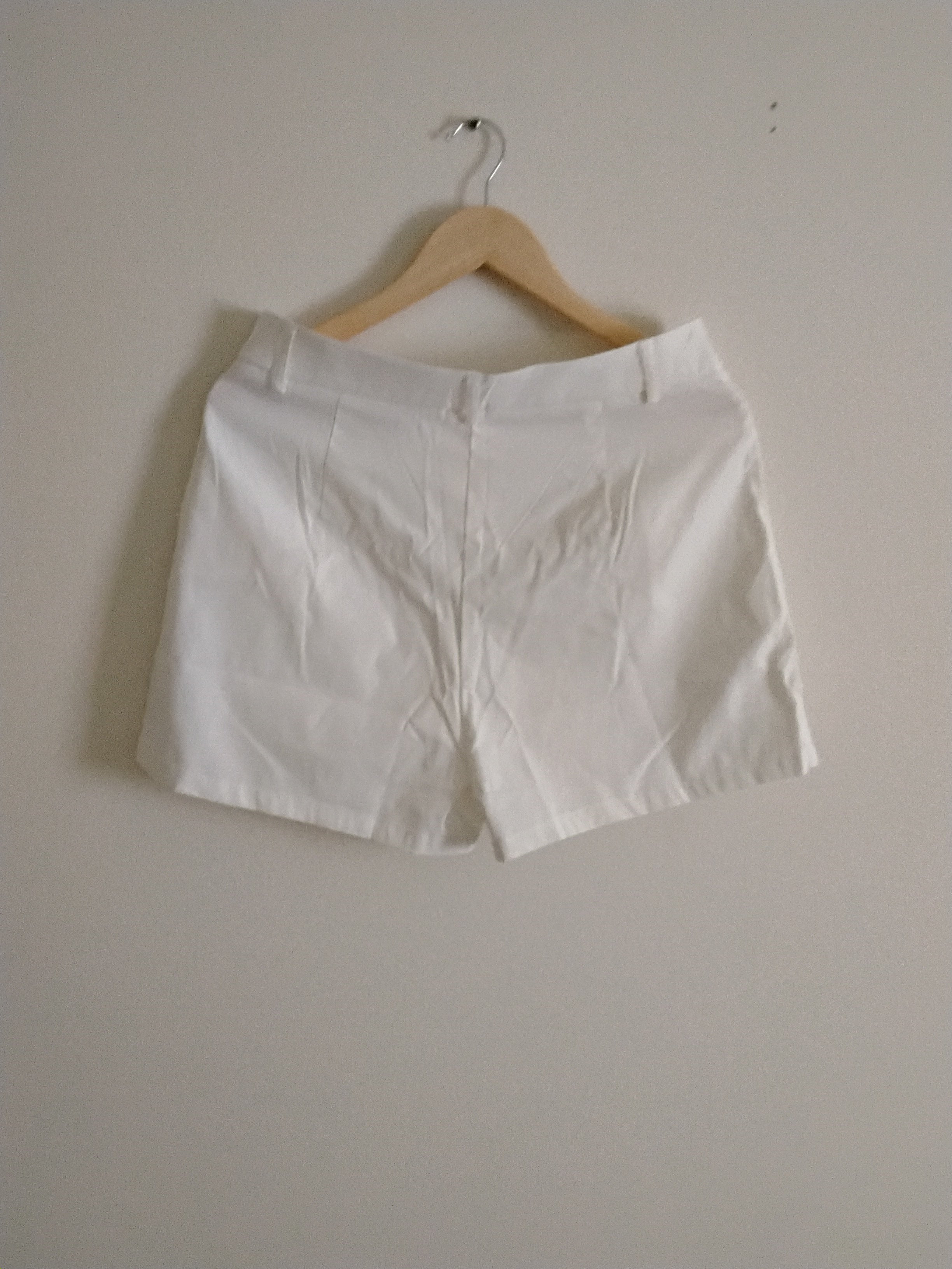 lady white shorts, Large, New