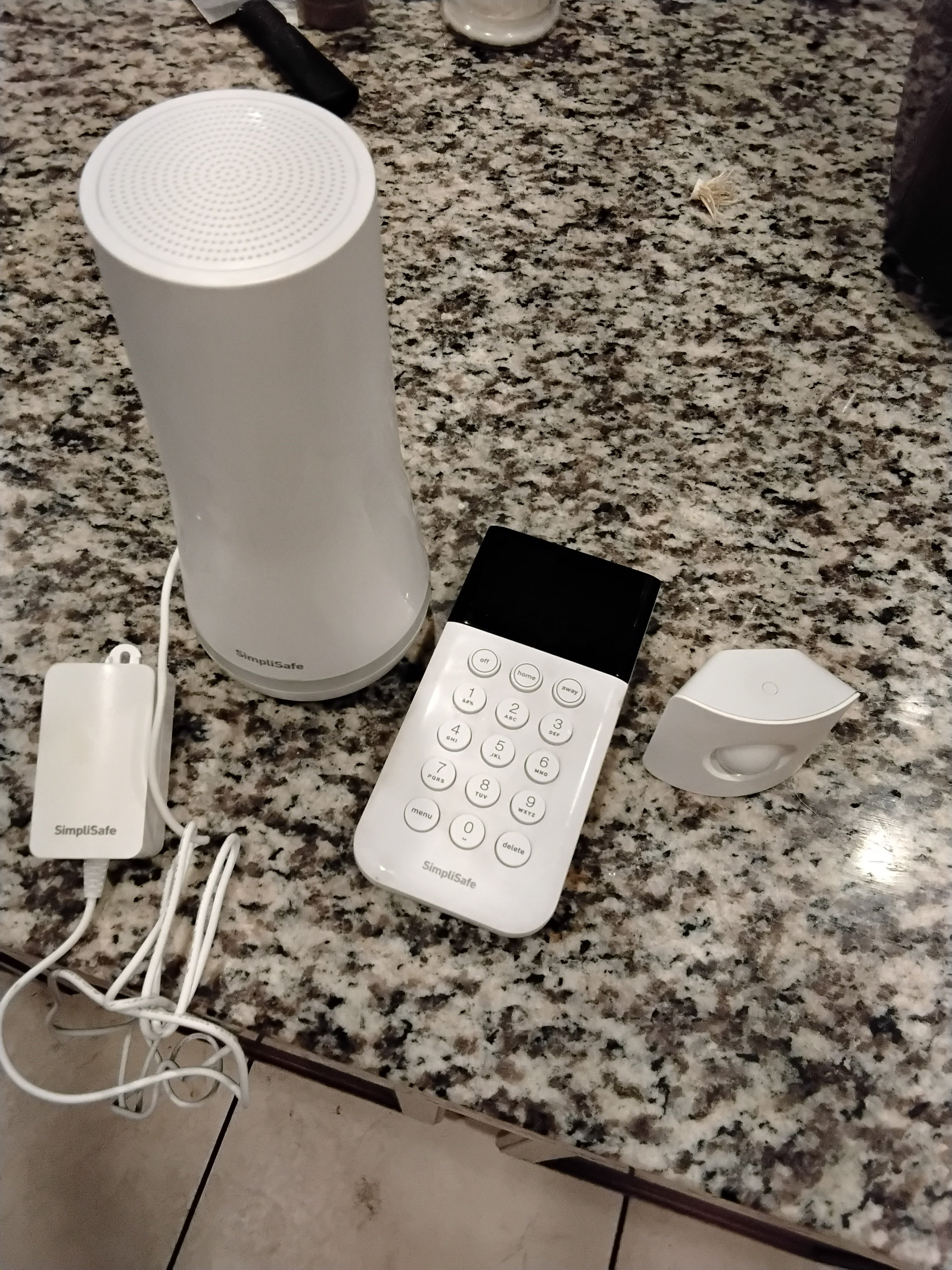 SimpliSafe Security System Base Station SSBS3 & Keypad SSKP3 & Motion Sensor