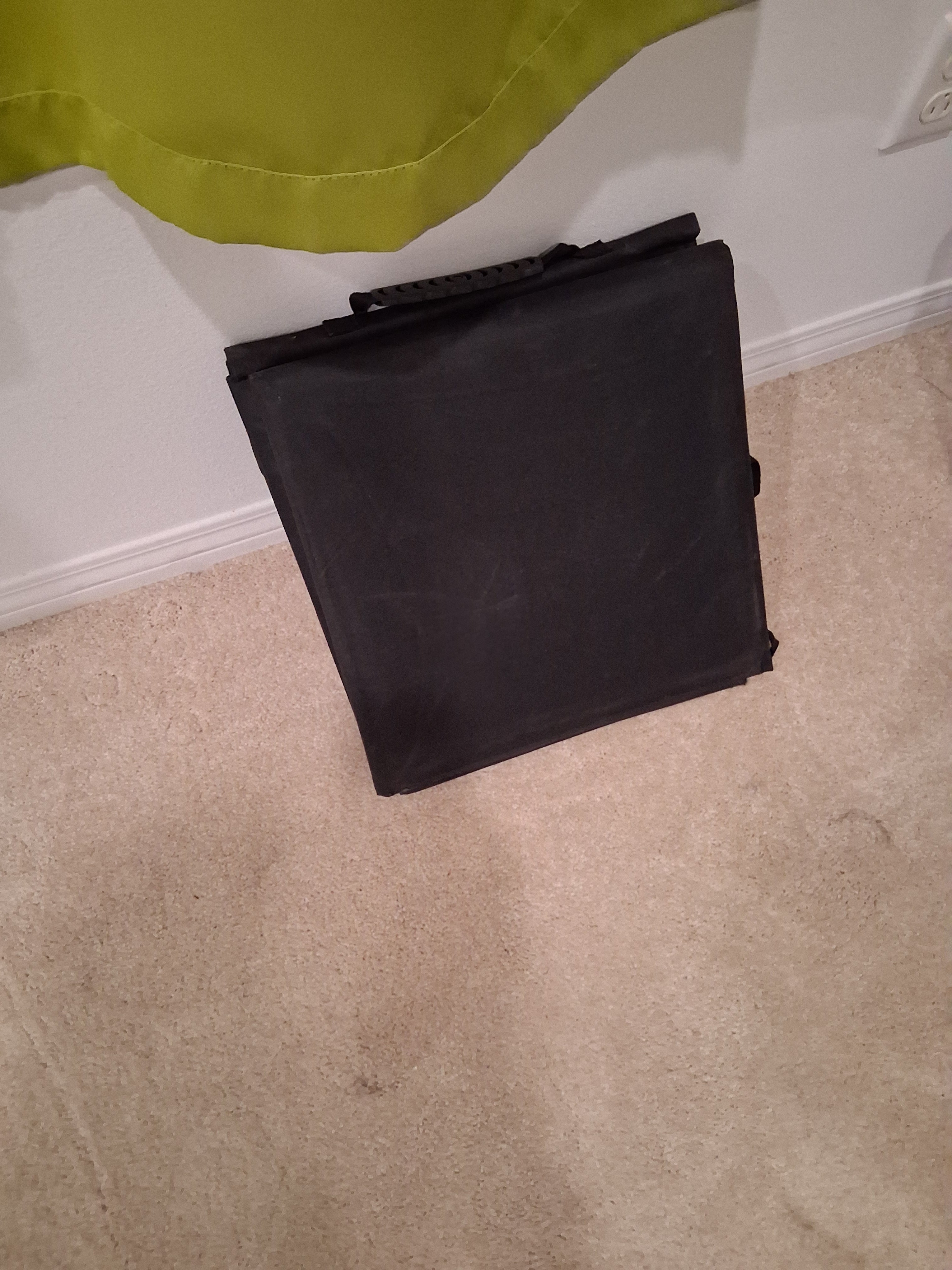 200 watt folding solar panel